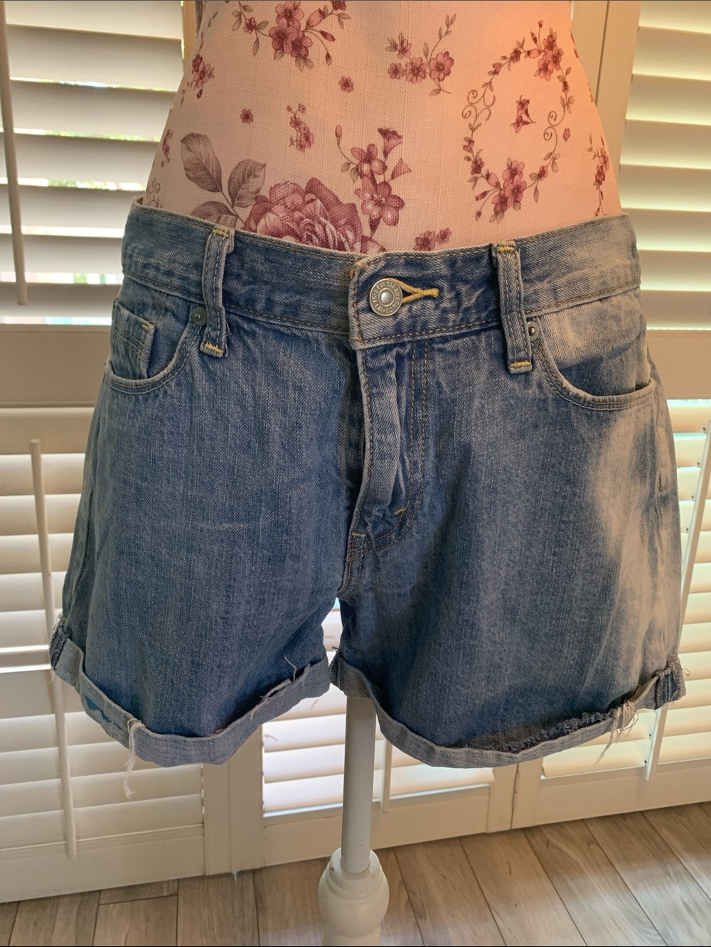 Levi's Light Blue Rolled Cuff Denim Shorts